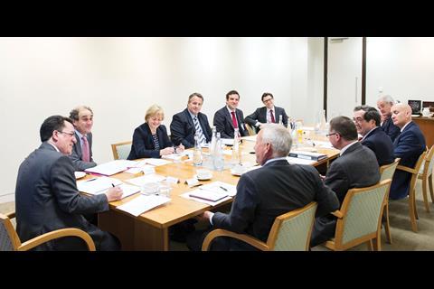 Insurance roundtable1